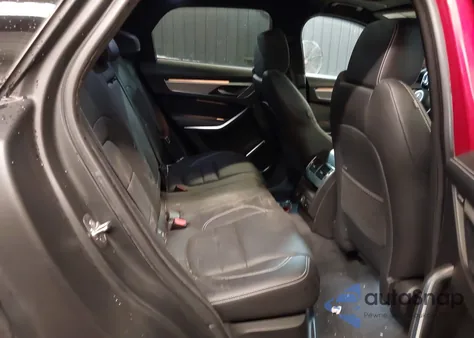 2025 Jaguar F-Pace R-Dynamic S P400 Awd Automatic z USA, uszkodzony, nr VIN SADCT2FU0SA748548